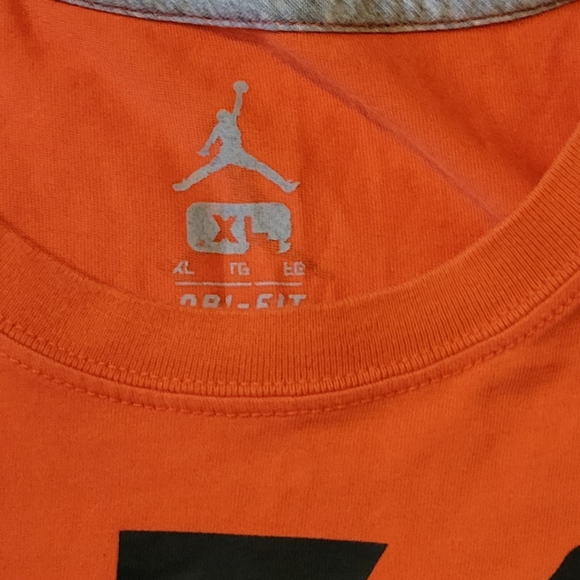 Nike Jordan Melo "Big Apple" Dri-Fit T-Shirt XL - Picture 3 of 6